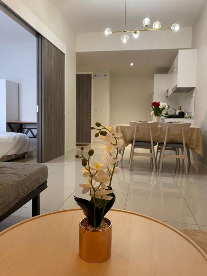 Lucky Continew 1 Bedroom - Trx Kl