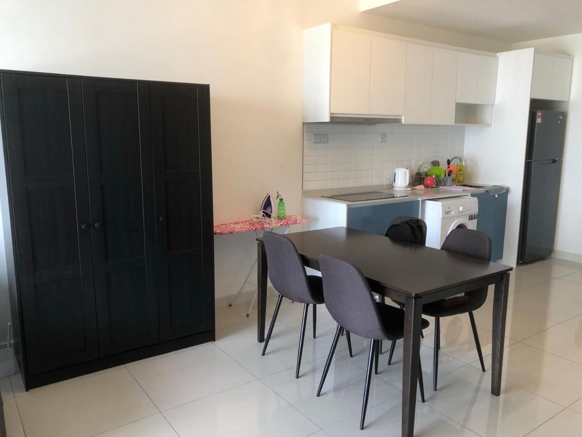 Lucky Continew 1 Bedroom - Trx Kl *